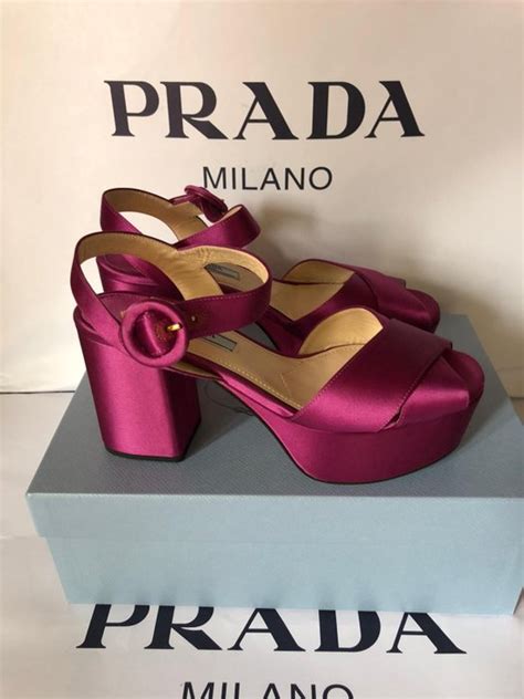 prada scarpe con tacco|Scopri la nuova collezione di scarpe Prada donna su FARFETCH.